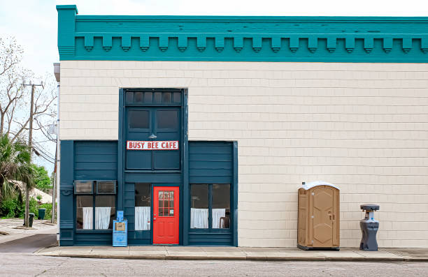 Best Luxury portable toilet rental  in Des Peres, MO